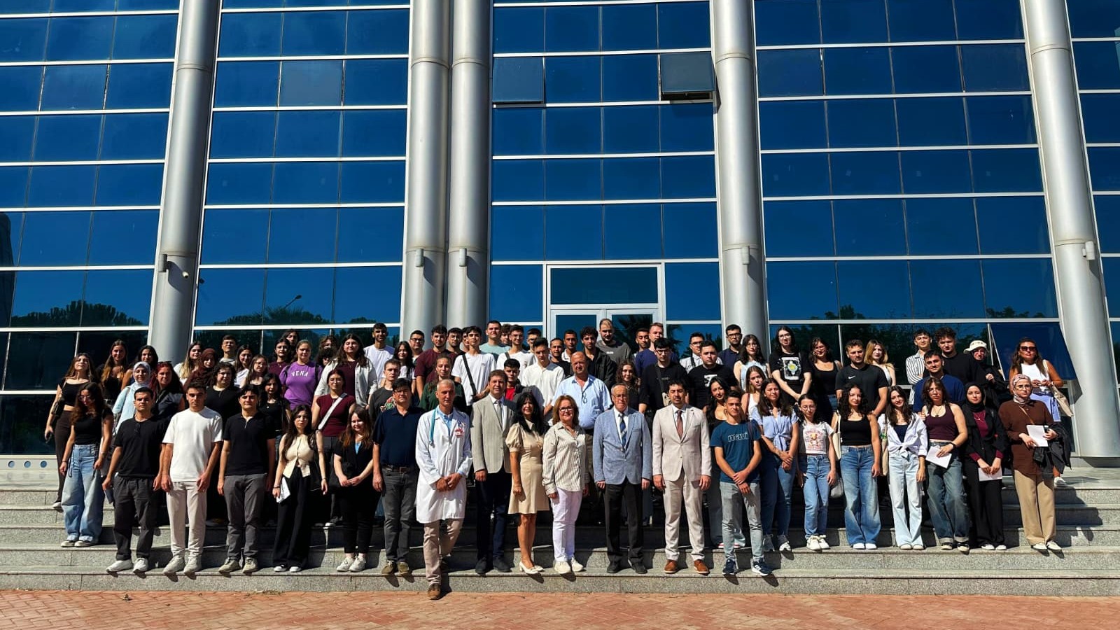 Üniversitemizde Öğrencilere Yönelik Oryantasyon ve Bilgilendirme Programları Sürüyor