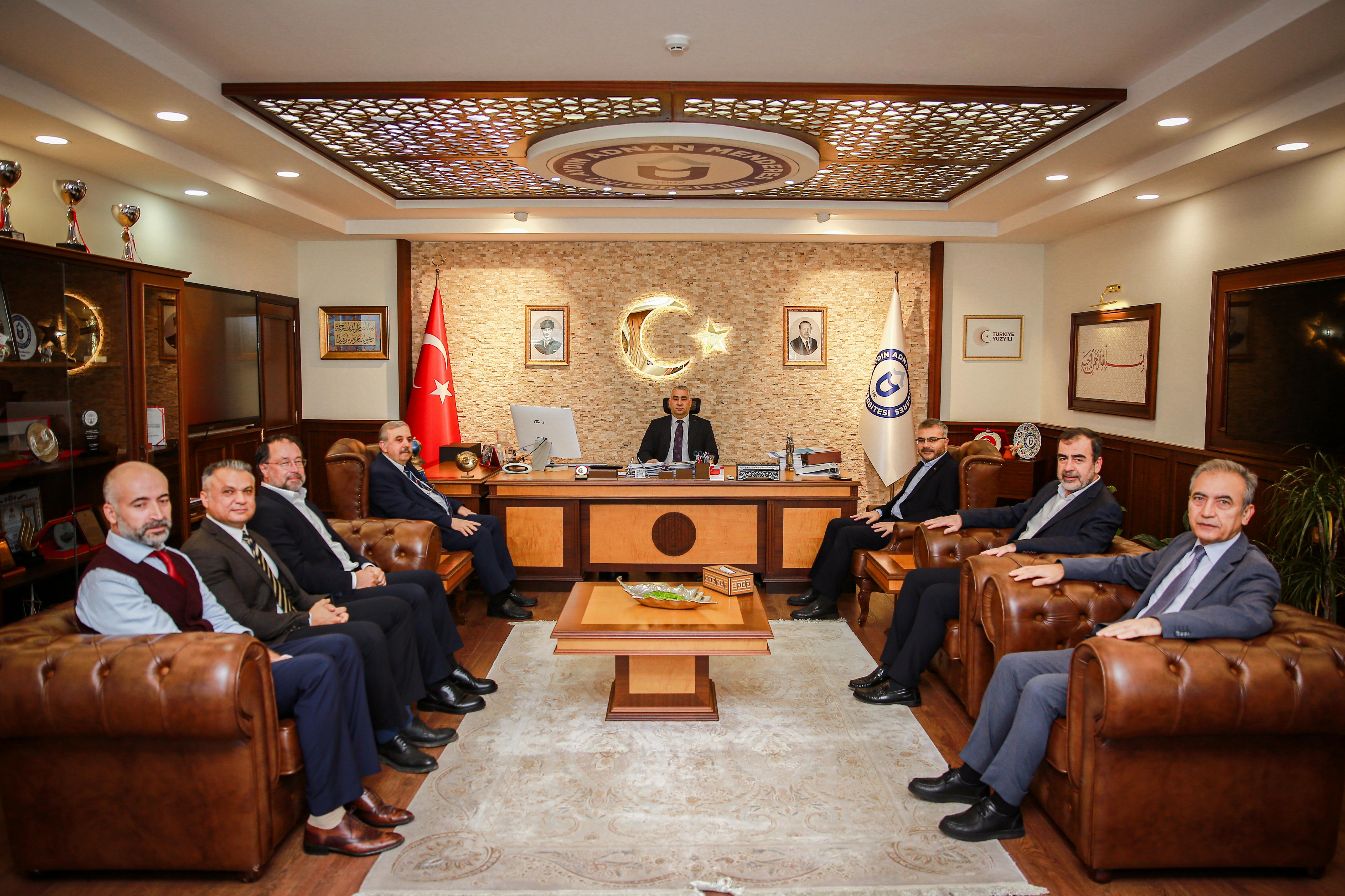 Rektörümüz, AK Parti Aydın Milletvekili Ömer Özmen ve Beraberindeki Heyeti Makamında Ağırladı