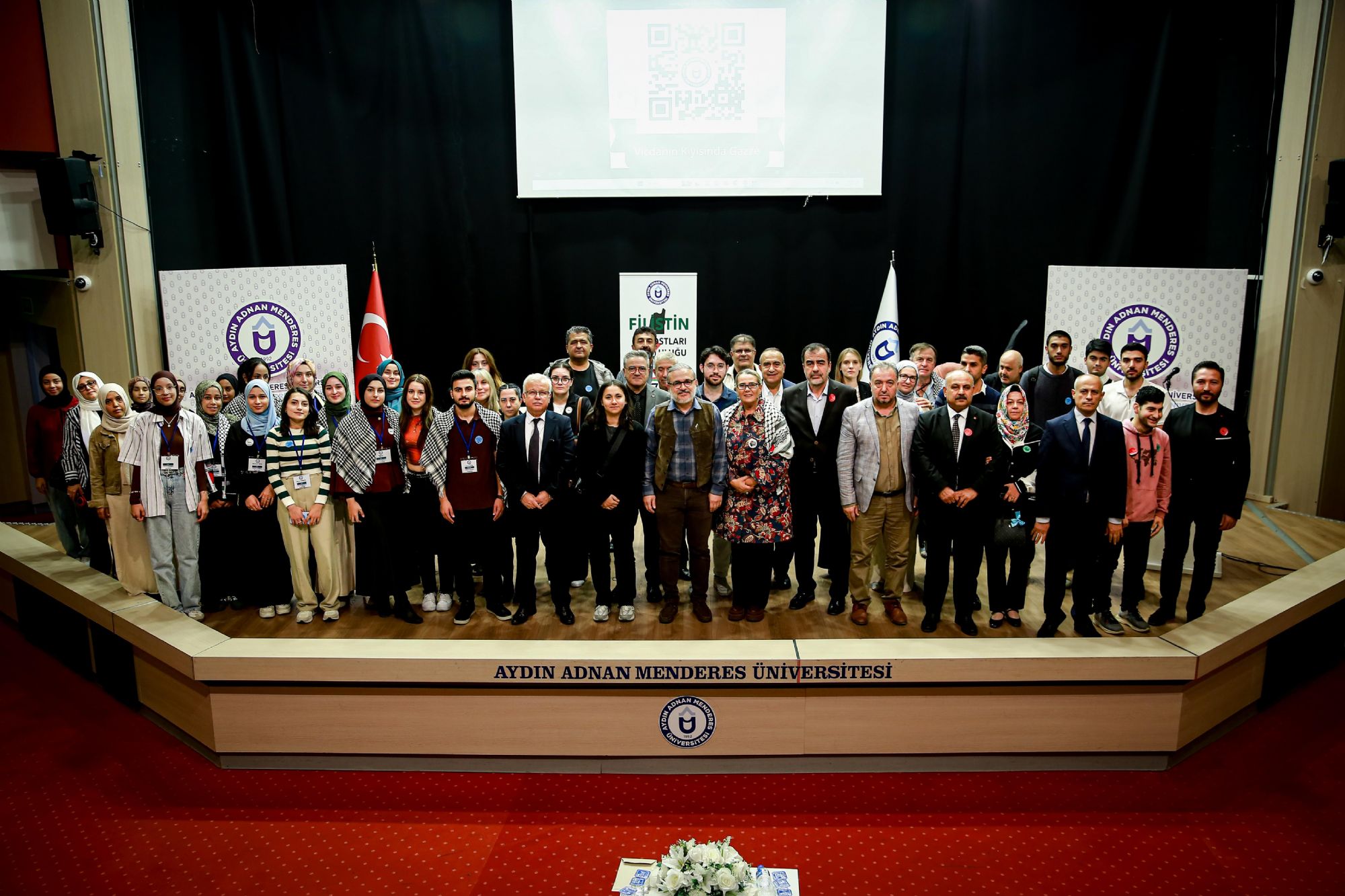 “Vicdanın Kıyısında Gazze” Etkinliği Üniversitemizde Düzenlendi