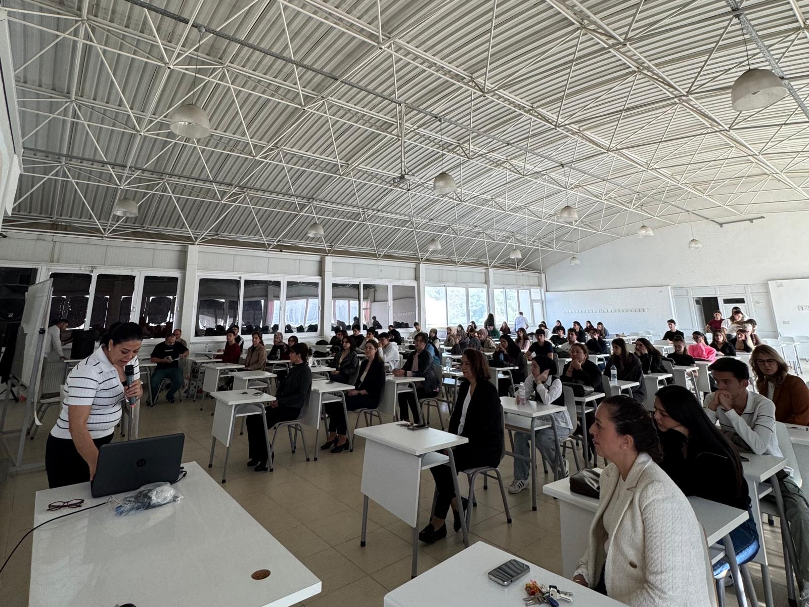 Söke Sağlık Hizmetleri Meslek Yüksekokulunda Organ Nakli Haftası Etkinliği Düzenlendi