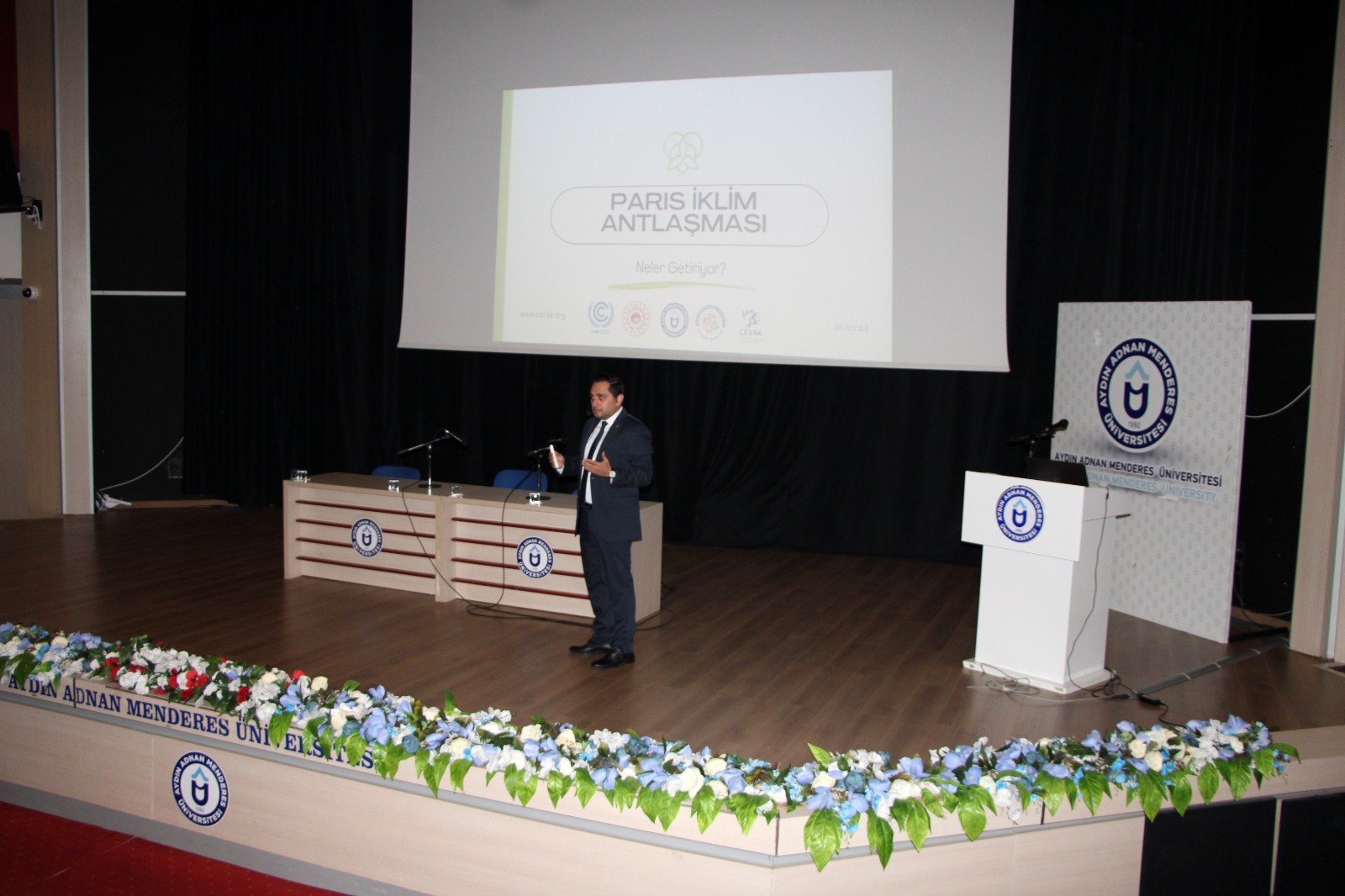 İletişim Fakültesi İş Birliğiyle “Paris İklim Değişikliği Anlaşması Neler Getiriyor” Başlıklı Konferans Düzenlendi