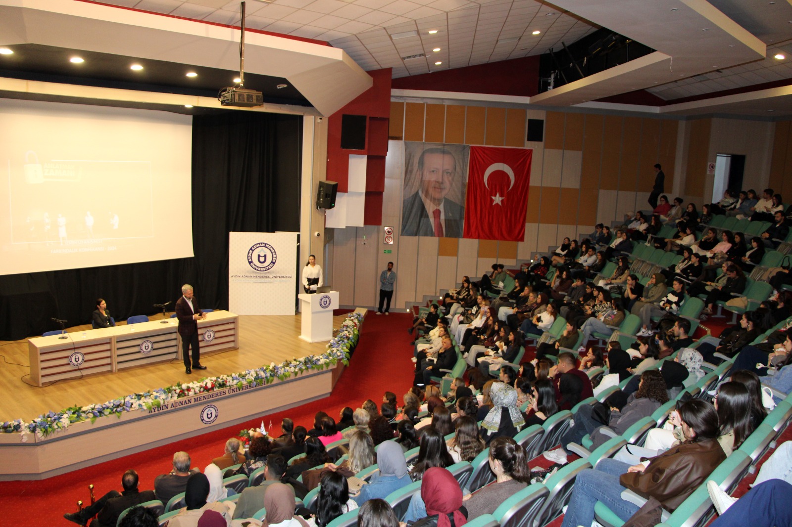 Üniversitemizde “Çocuk İhmal ve İstismarı ile Mücadele” Konferansı Gerçekleştirildi