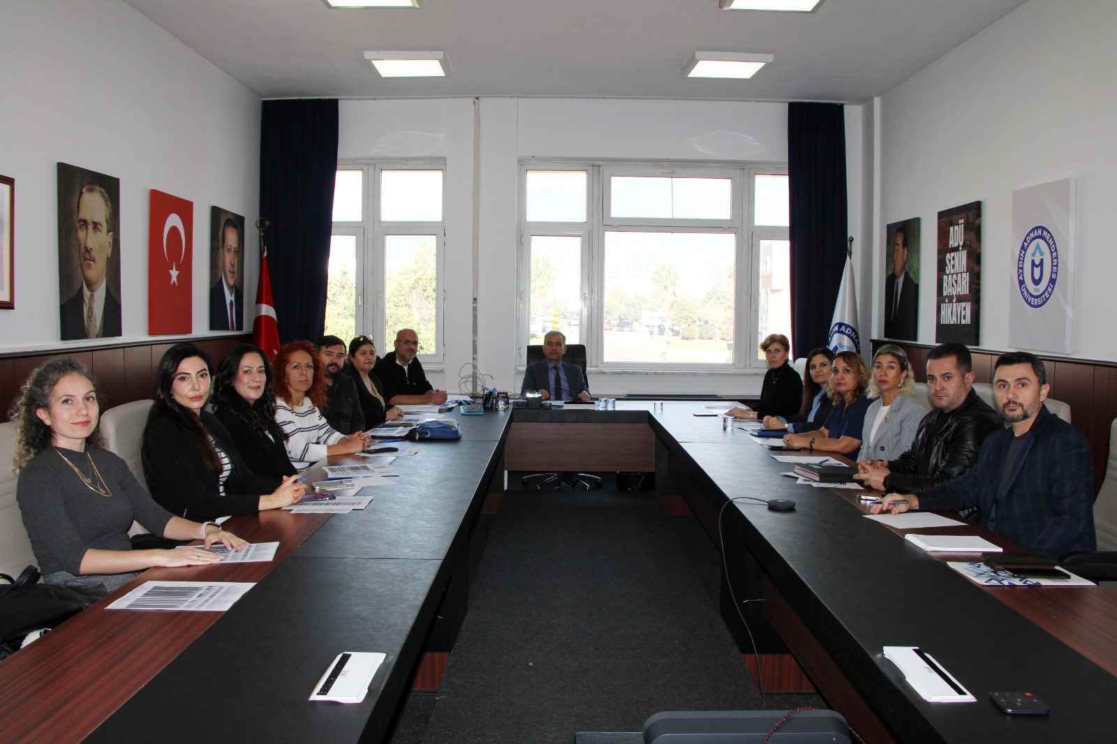 Üniversitemizde İş Sağlığı ve Güvenliği Değerlendirme Toplantısı Gerçekleştirildi