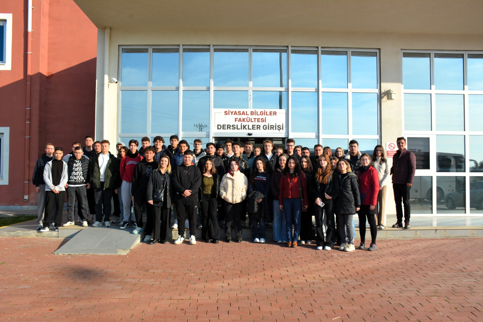 Kampüsümüzde, Ortaöğretim Kurumlarını Ağırlamaya Devam Ediyoruz