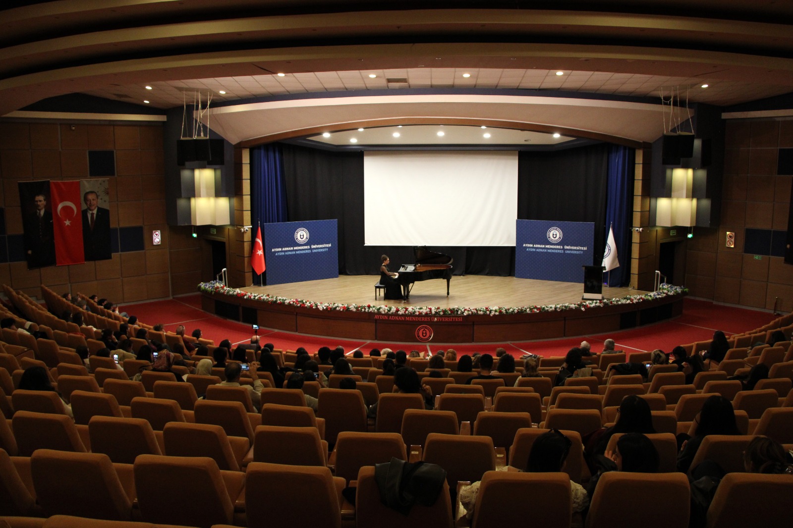 Devlet Konservatuvarı Tarafından Piyano Resitali Gerçekleştirildi