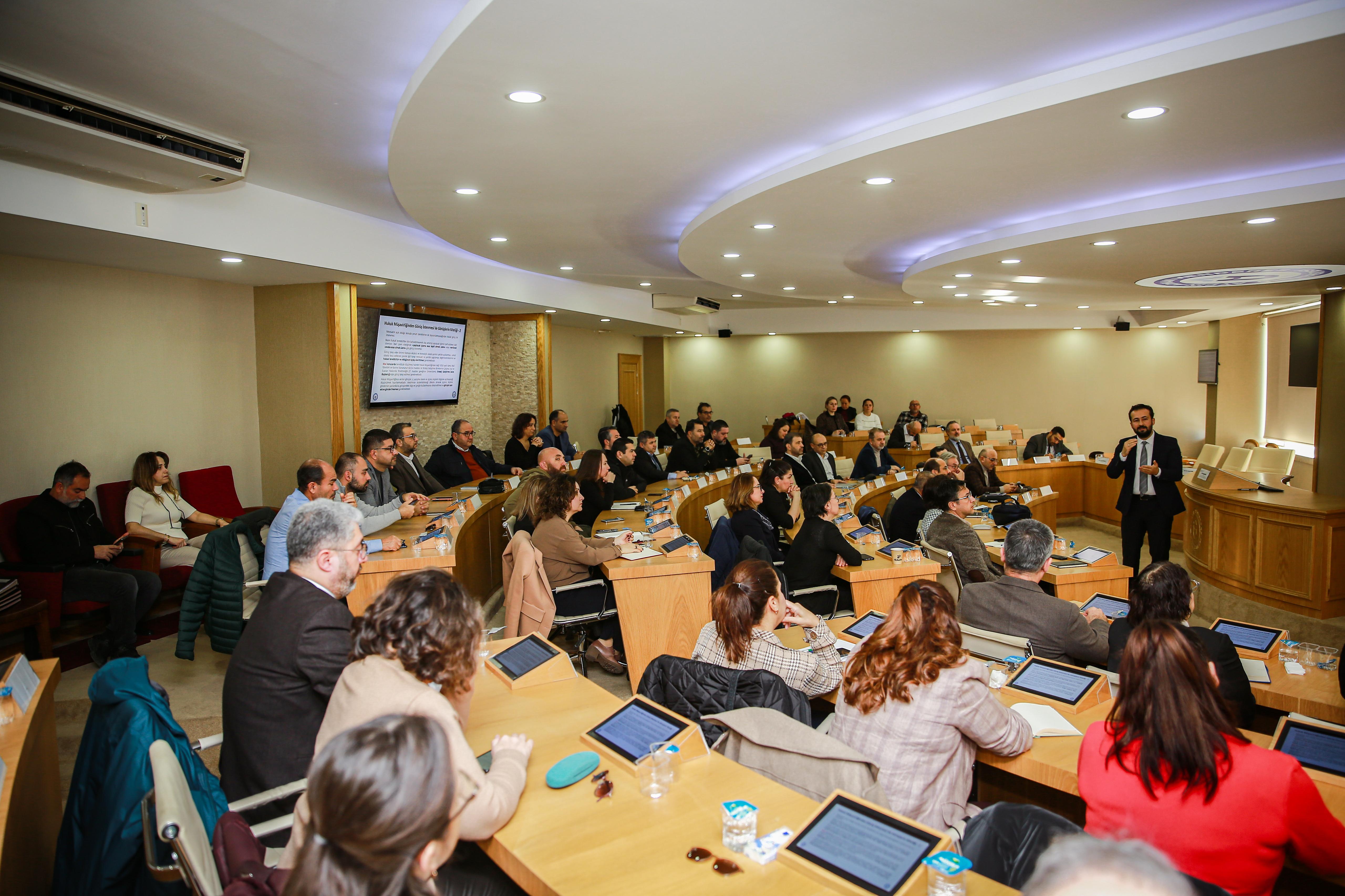 Üniversitemizde Hizmet İçi Eğitim Programları Düzenlendi