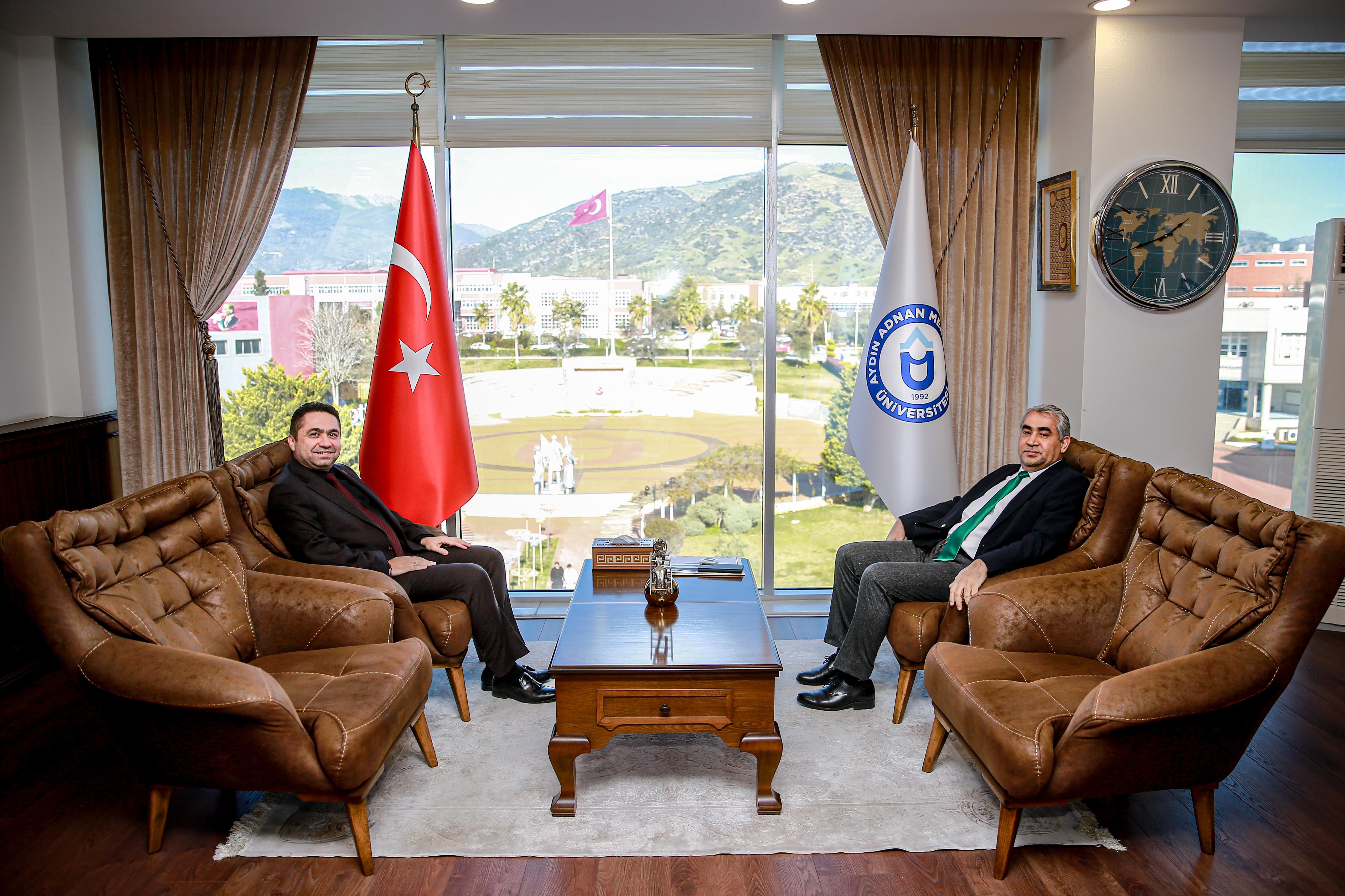 Rektörümüz, Alanya Alaaddin Keykubat Üniversitesi Rektörünü Makamında Ağırladı