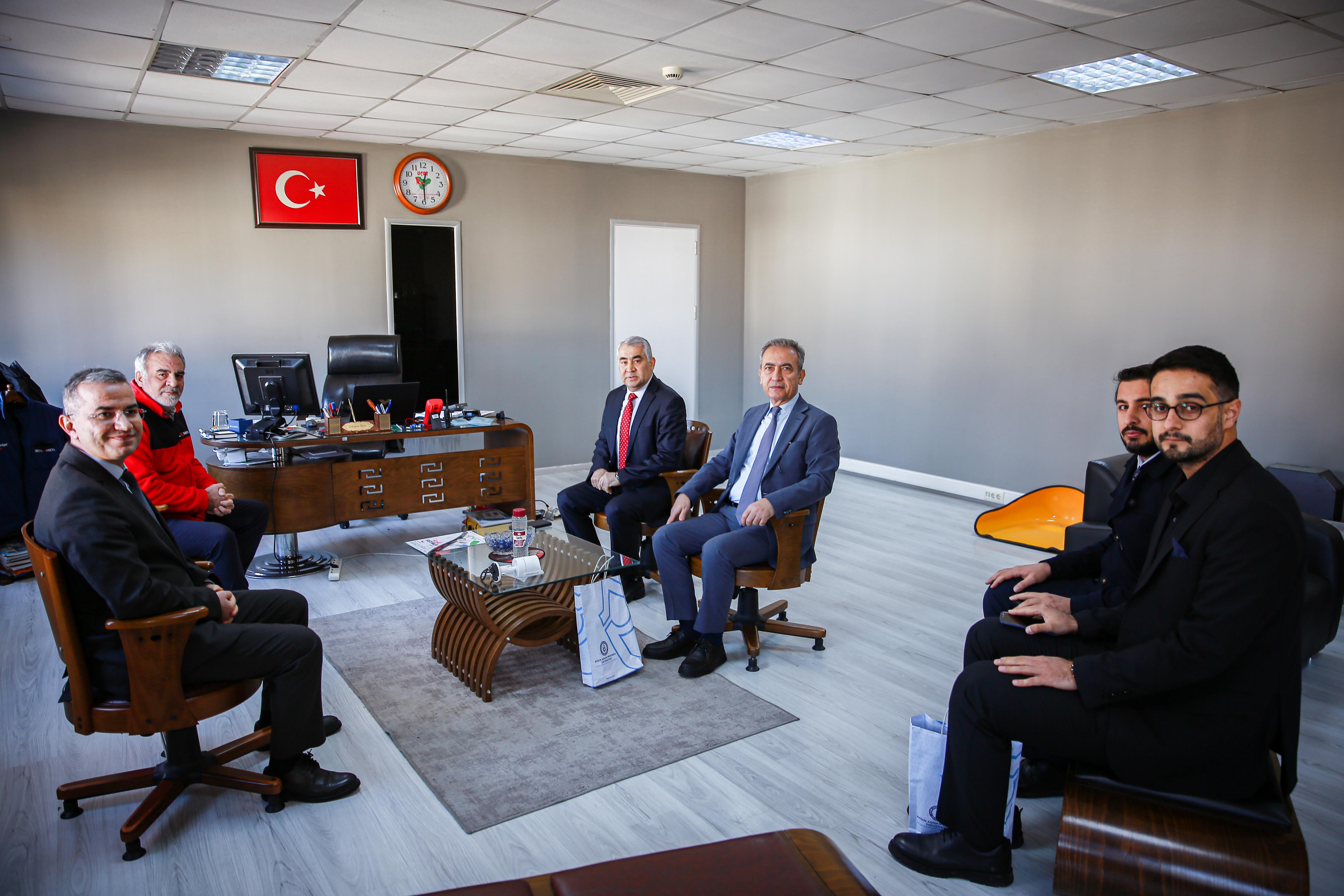 Üniversite-Sanayi İş Birliği Kapsamında Ziyaretler Sürüyor