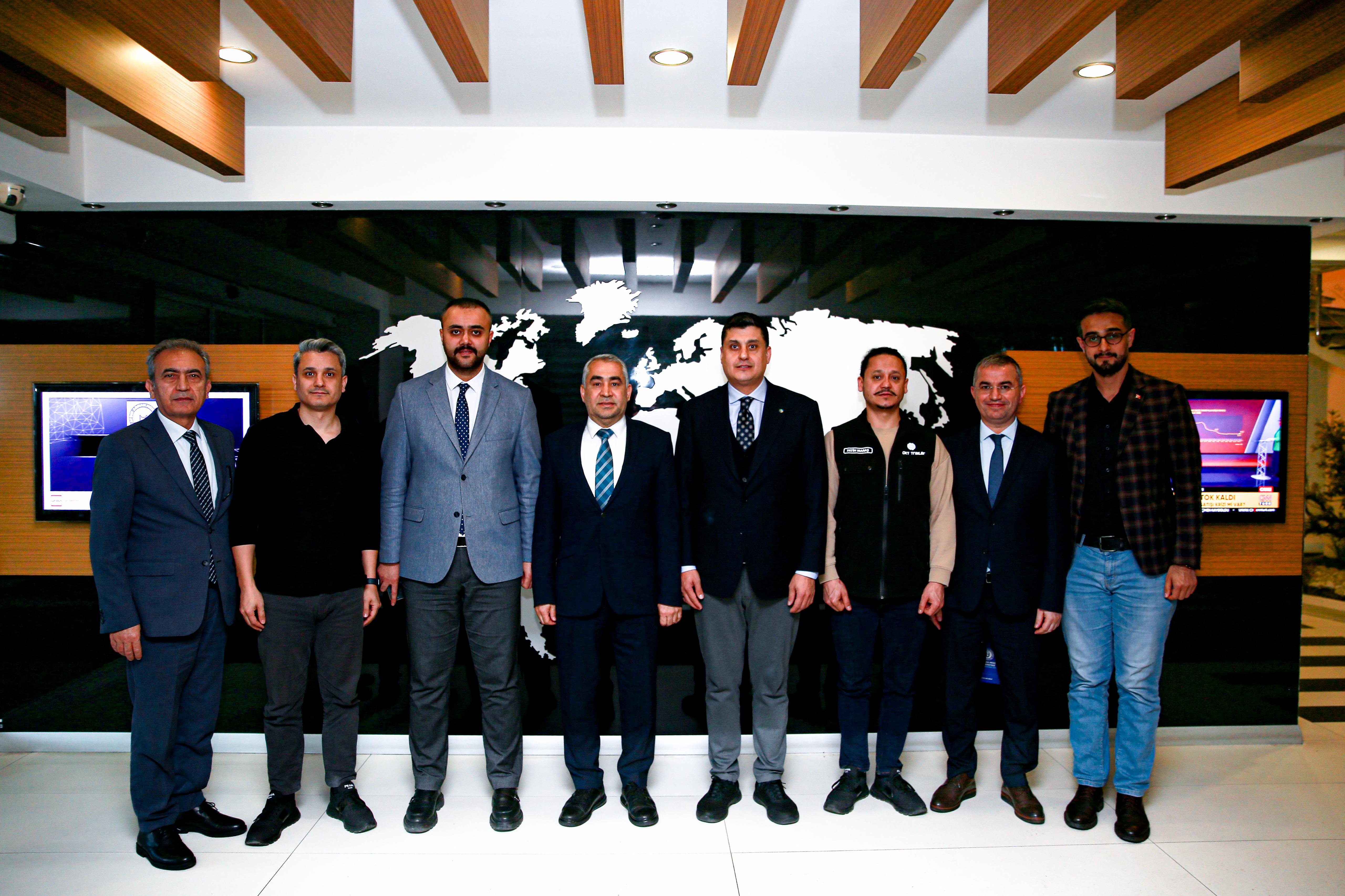 Rektörümüz, OKT Trailer’ı Ziyaret Etti