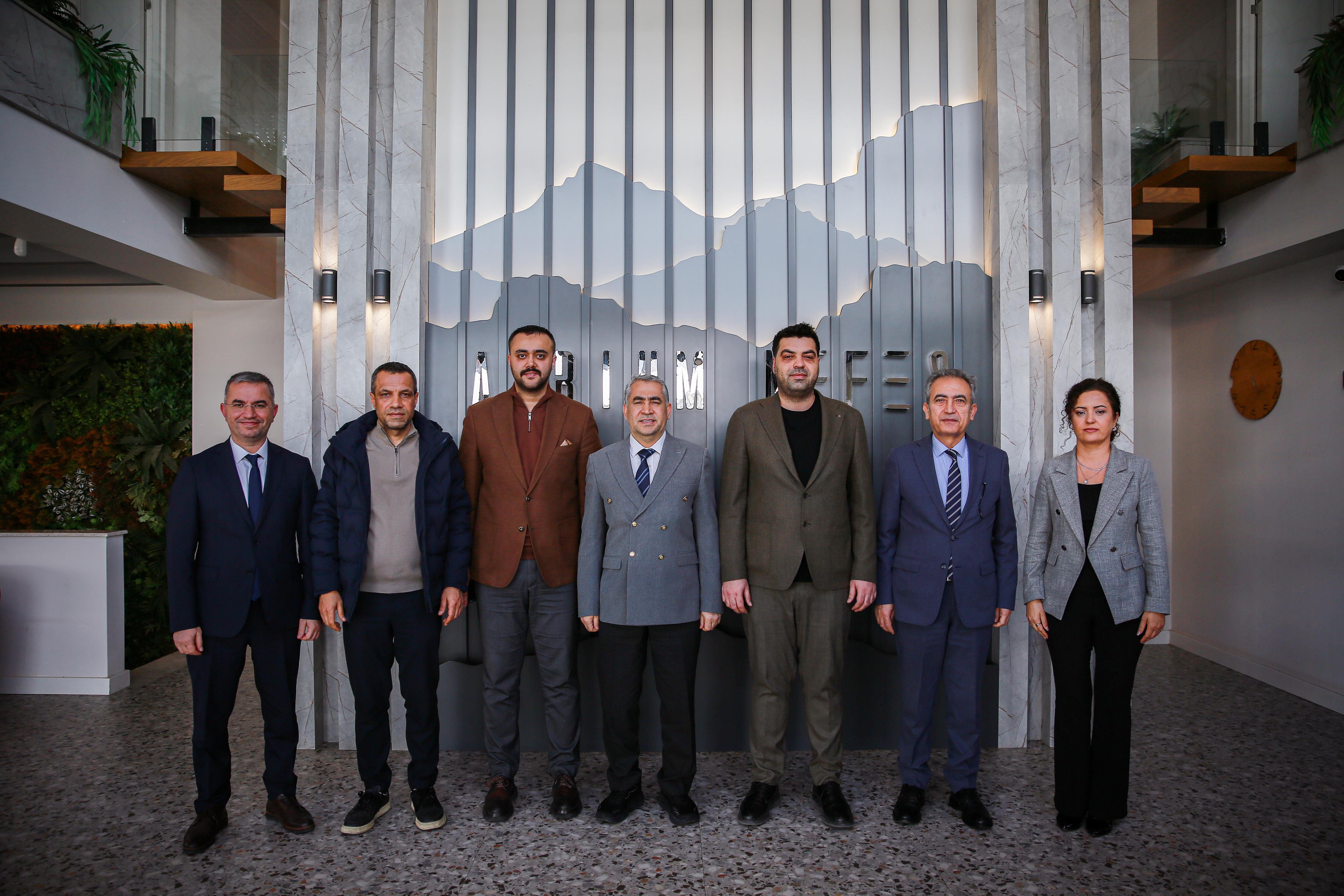 Rektörümüz, Üstün Yapı Mühendislik & Müşavirlik Firmasını Ziyaret Etti