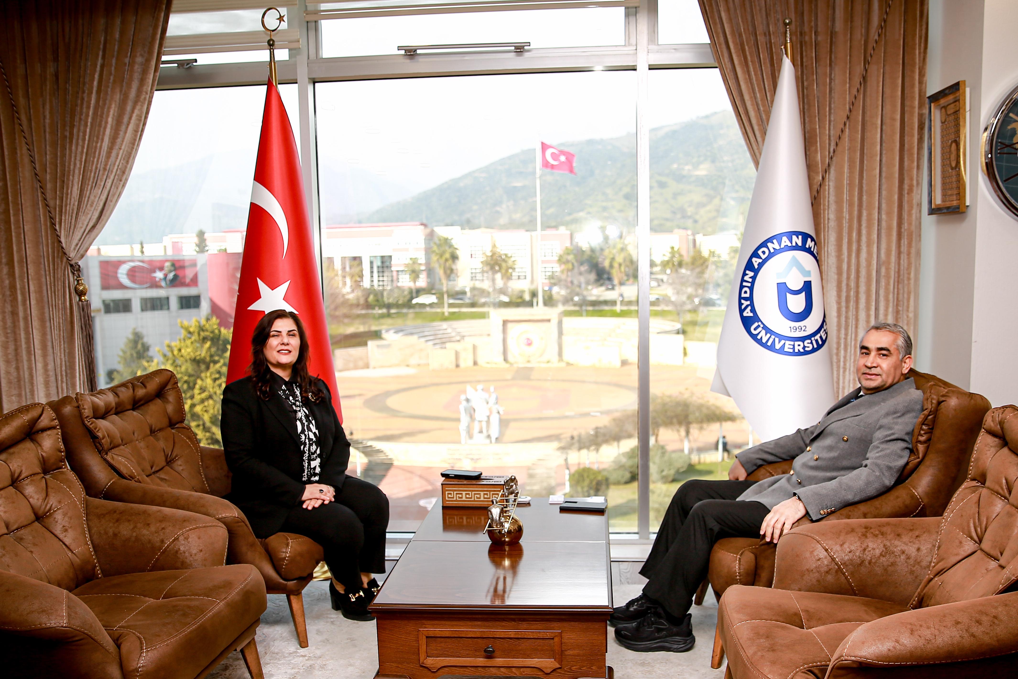 Rektörümüz, Aydın Büyükşehir Belediye Başkanı Özlem Çerçioğlu’nu Makamında Ağırladı