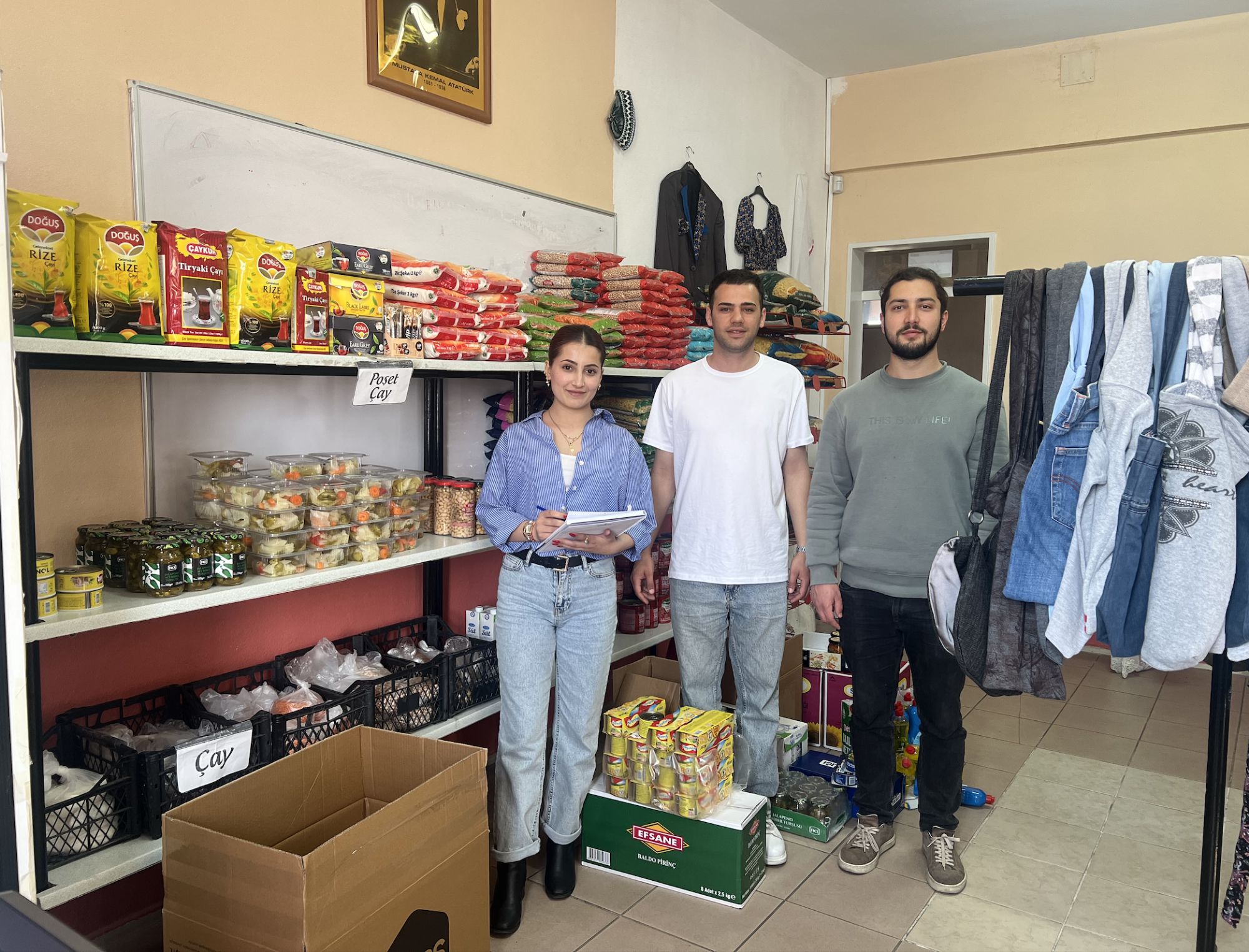 Ramazan Ayında Üniversitemiz Bozdoğan MYO Sosyal Marketine Erzak Desteği