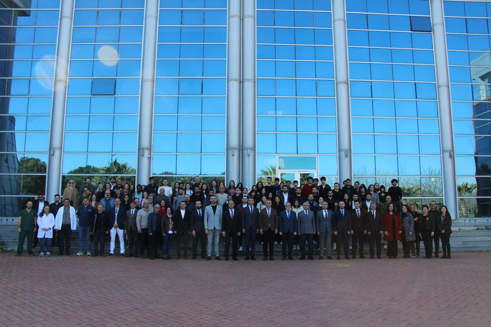 ADÜ’de, Türkiye’nin En Kapsamlı Sanal Gerçeklik ve 3D Destekli Dijital Eğitim Laboratuvarı DijiLab Açıldı