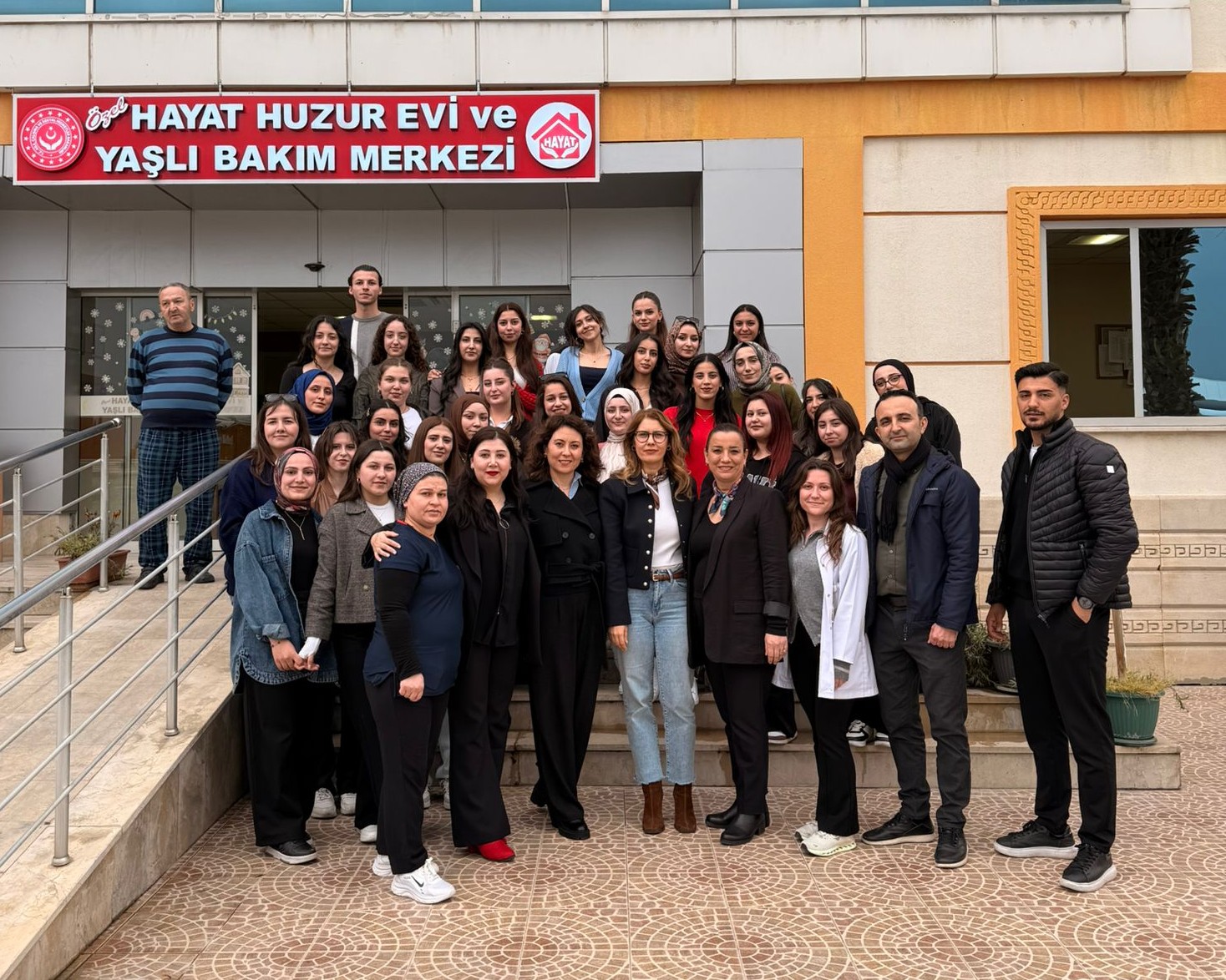 Söke Sağlık Hizmetleri Meslek Yüksekokulundan Huzurevi Ziyareti