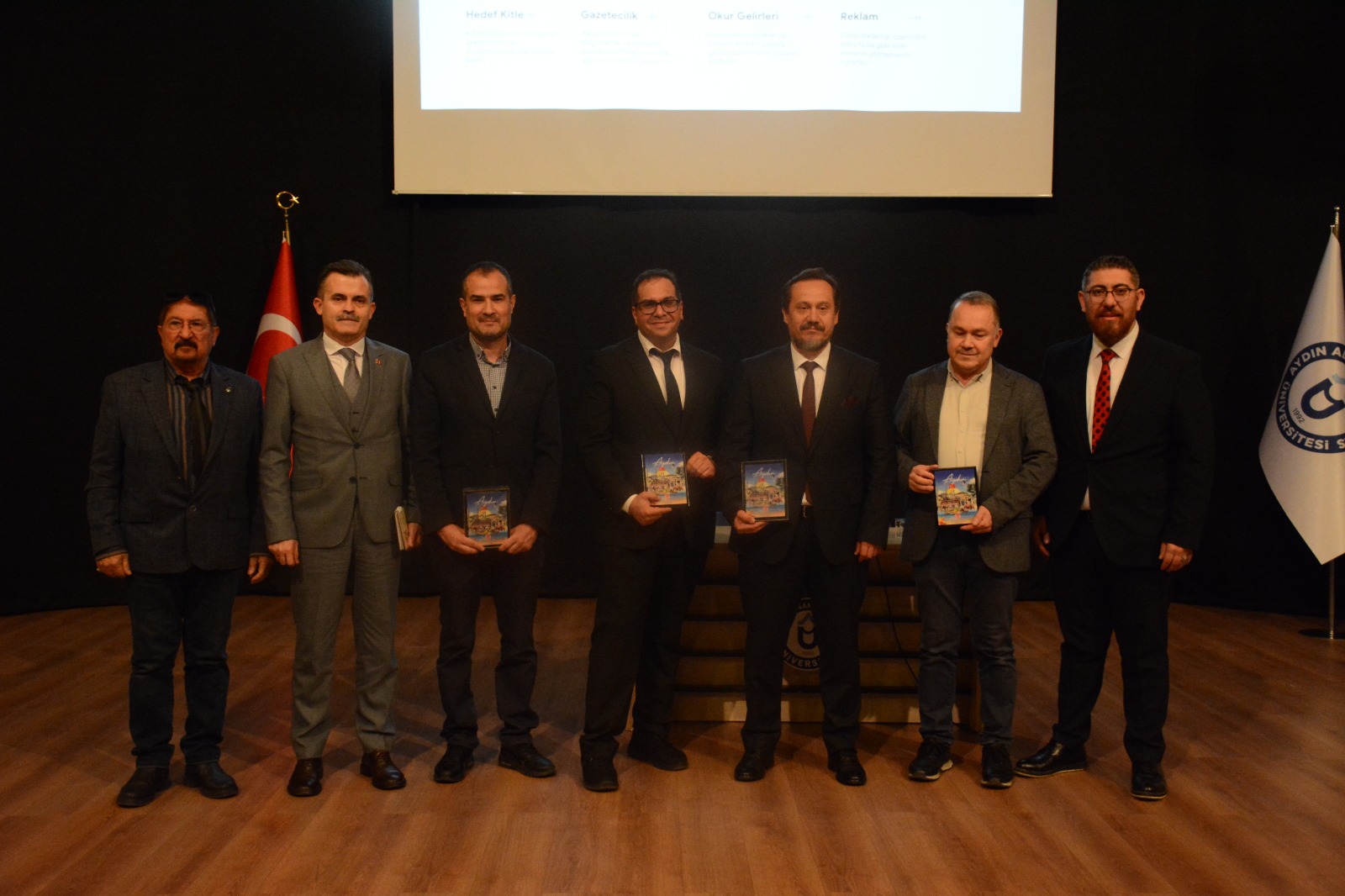 Üniversitemizde “Google Haber İnisiyatifi ve Yapay Zekâ Okuryazarlığı Programı” Gerçekleştirildi