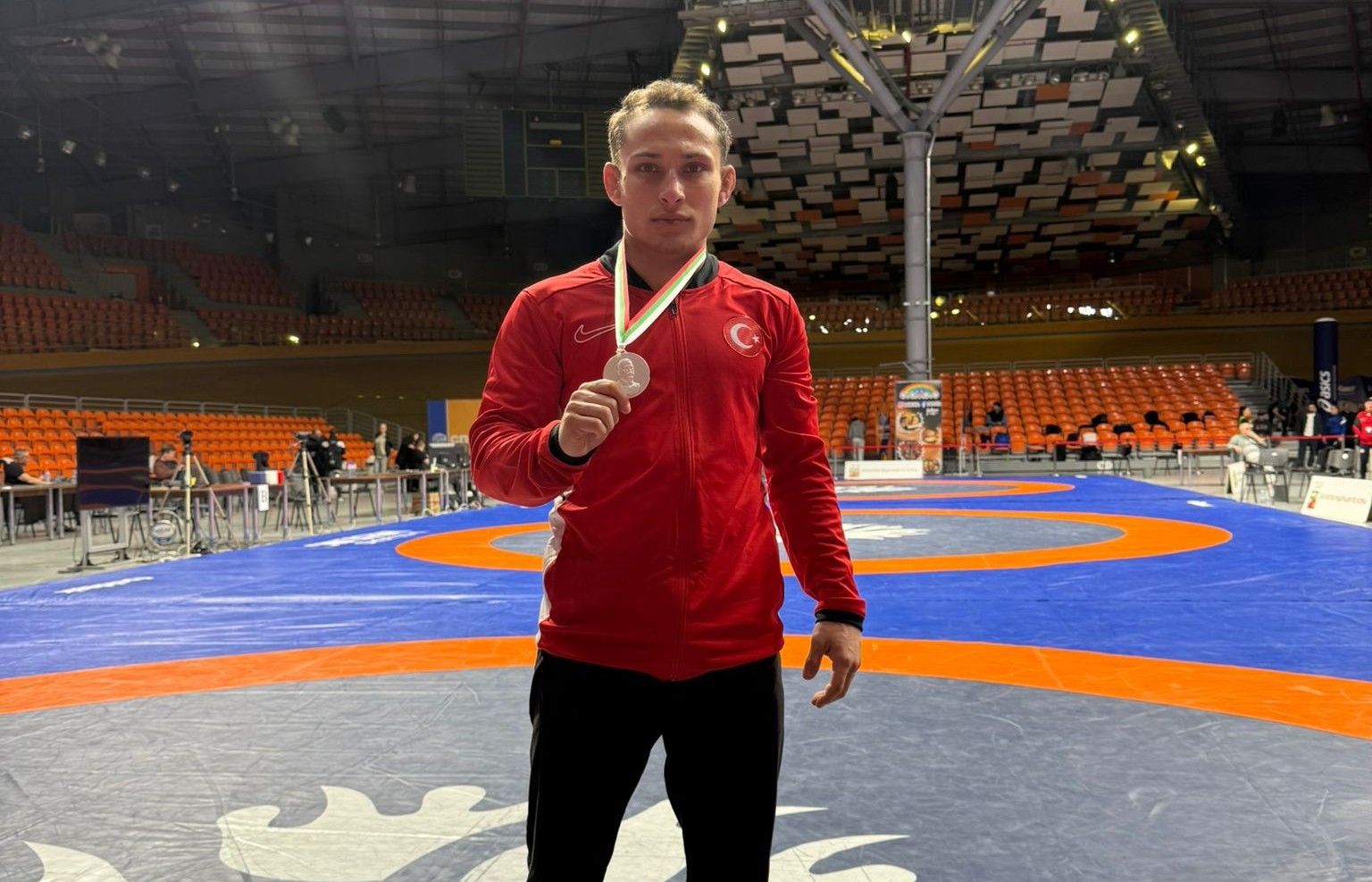 Öğrencimiz Uluslararası Arenada Gümüş Madalya Kazandı