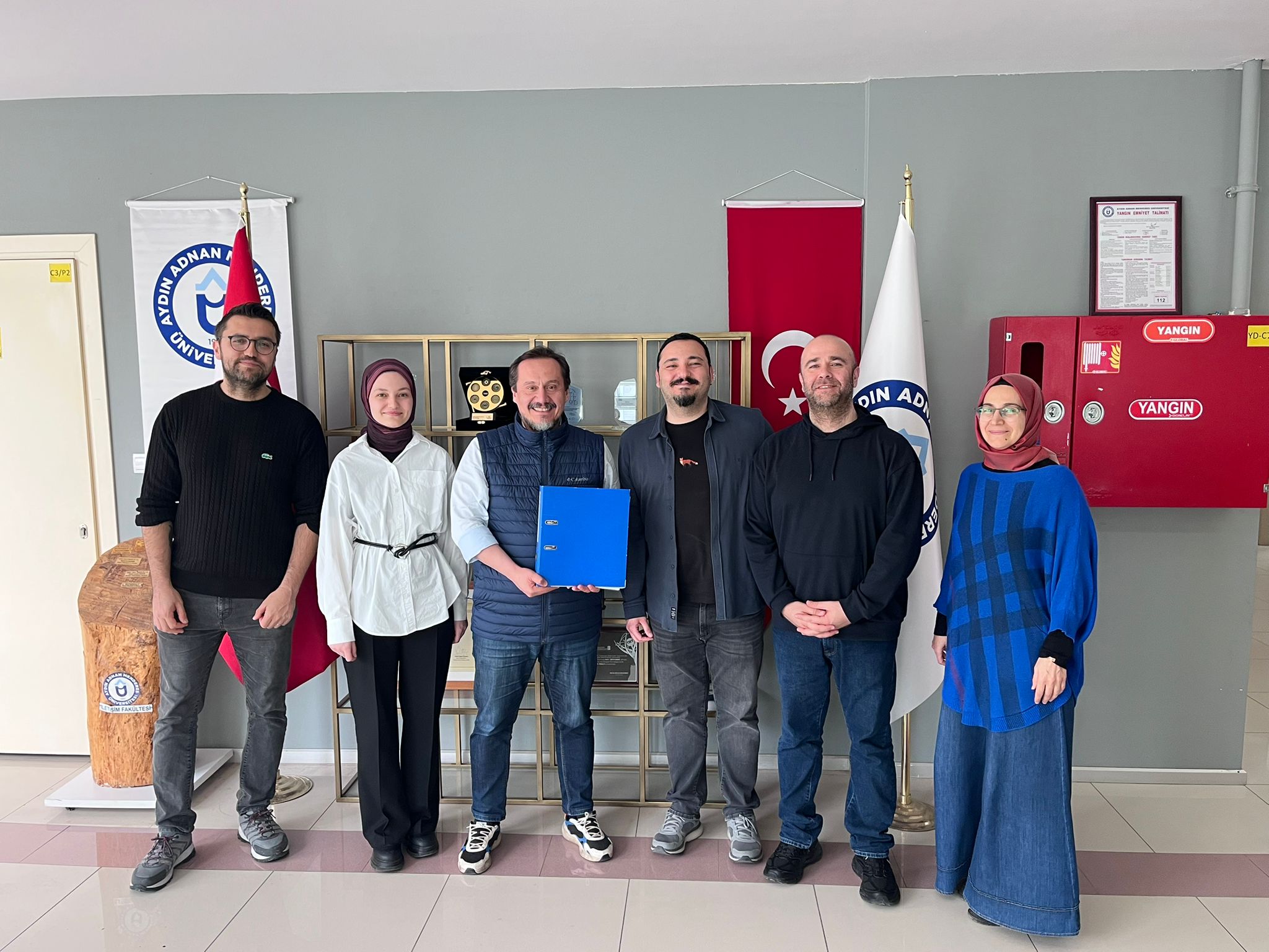 İletişim Fakültesinde Akreditasyon Süreci Güçleniyor: Görsel İletişim Tasarımı Bölümü SATEAD Başvurusunu Tamamladı