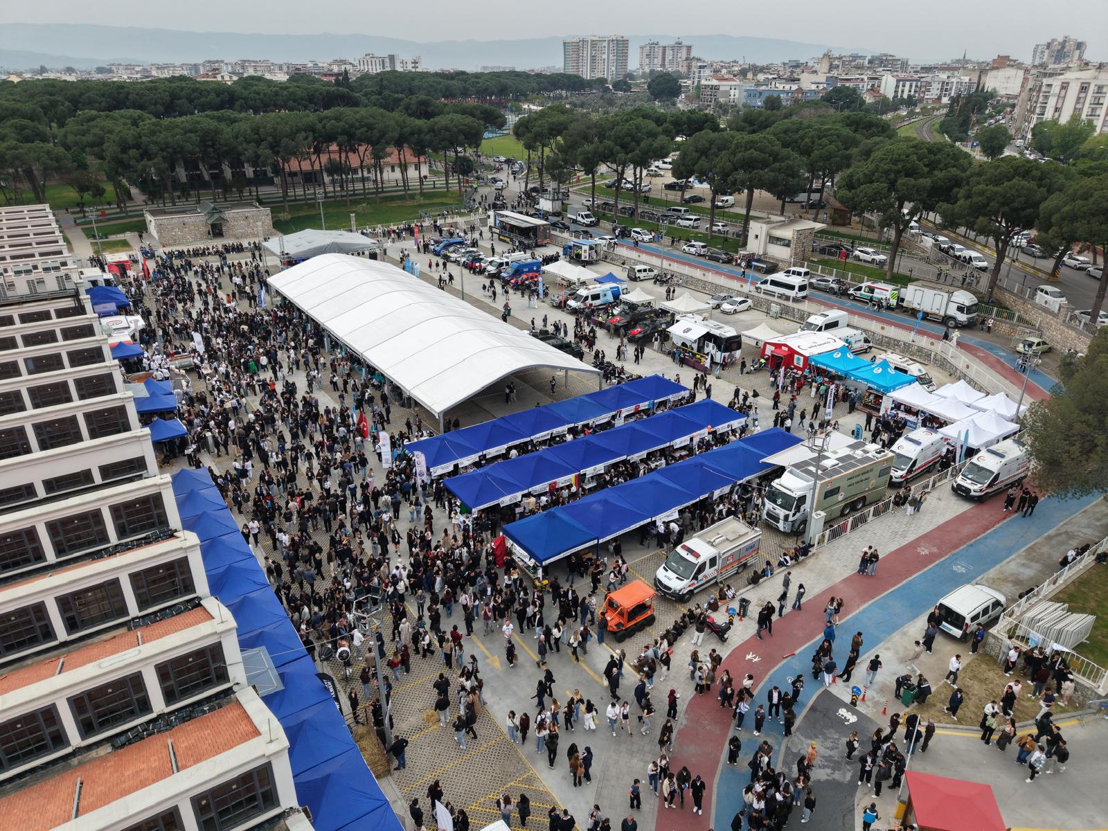 EGEKAF’26 Bölgesel Kariyer Organizasyonları Arasında Zirveye Yerleşti