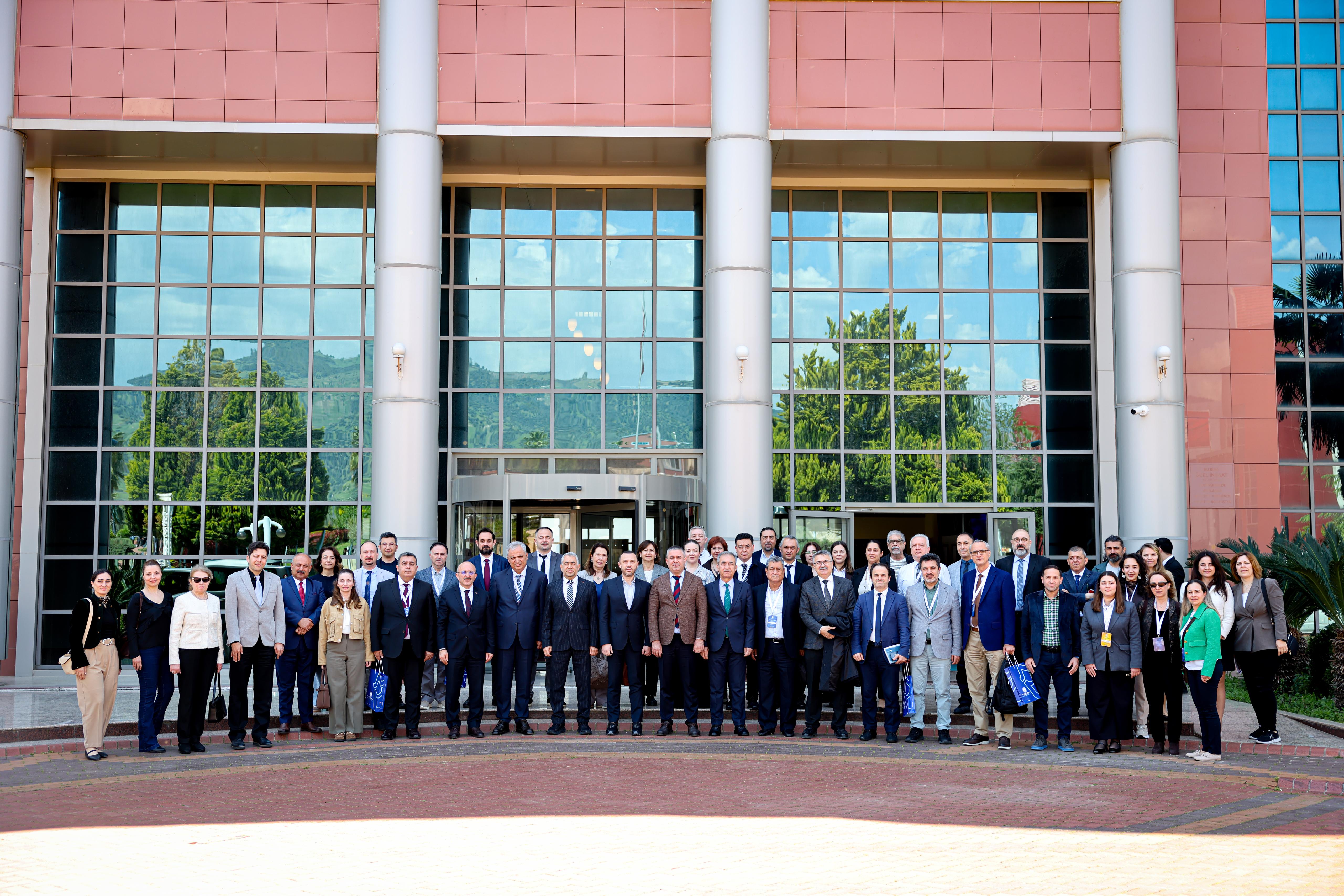 Üniversitemizde ZİDEK Değerlendirme Takımı ile Çıkış Toplantısı Gerçekleştirildi