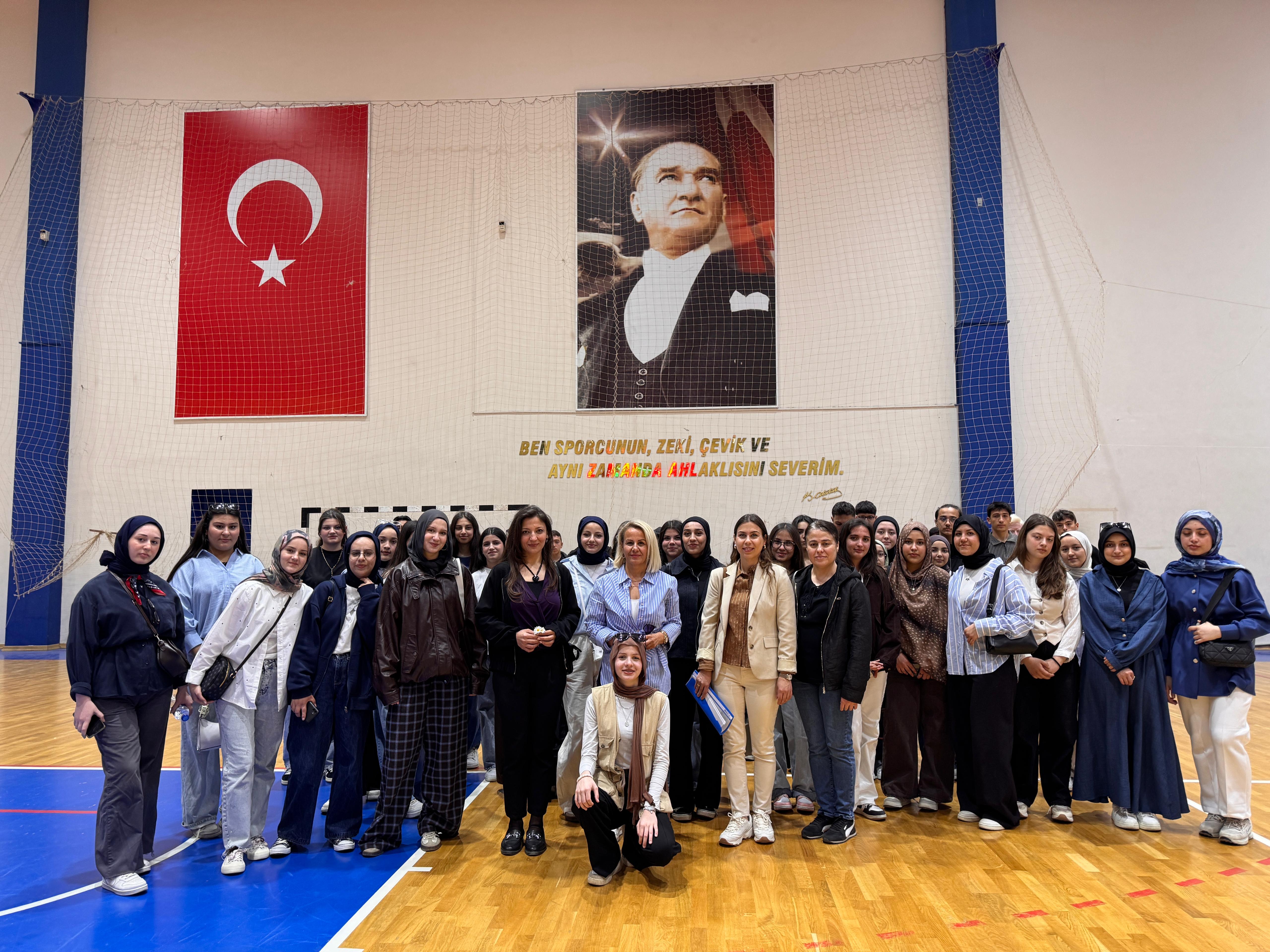 Kampüsümüzde, Ortaöğretim Kurumlarını Ağırlamaya Devam Ediyoruz