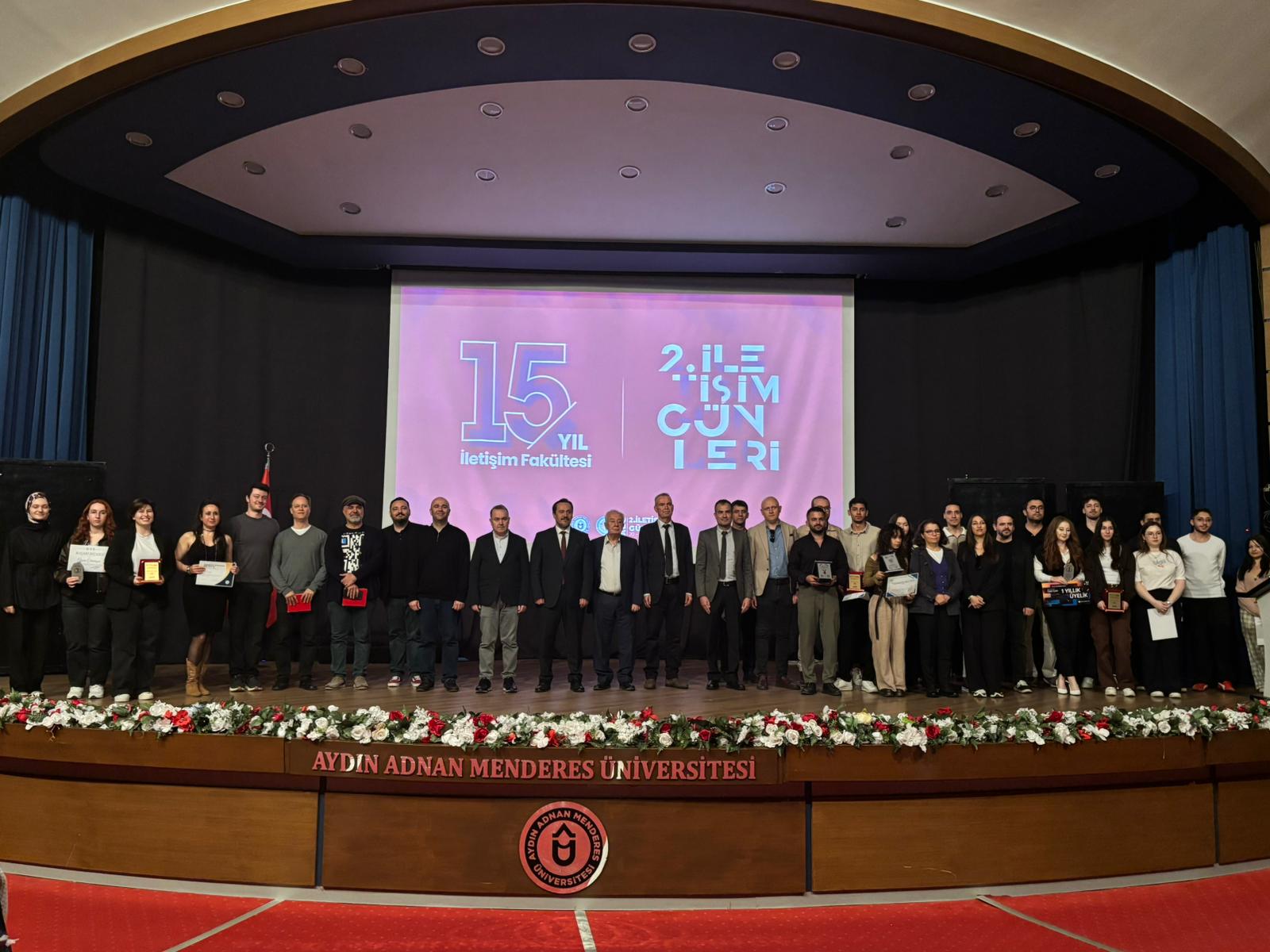 Üniversitemiz 2. İletişim Günlerinde Ödüller Sahiplerini Buldu