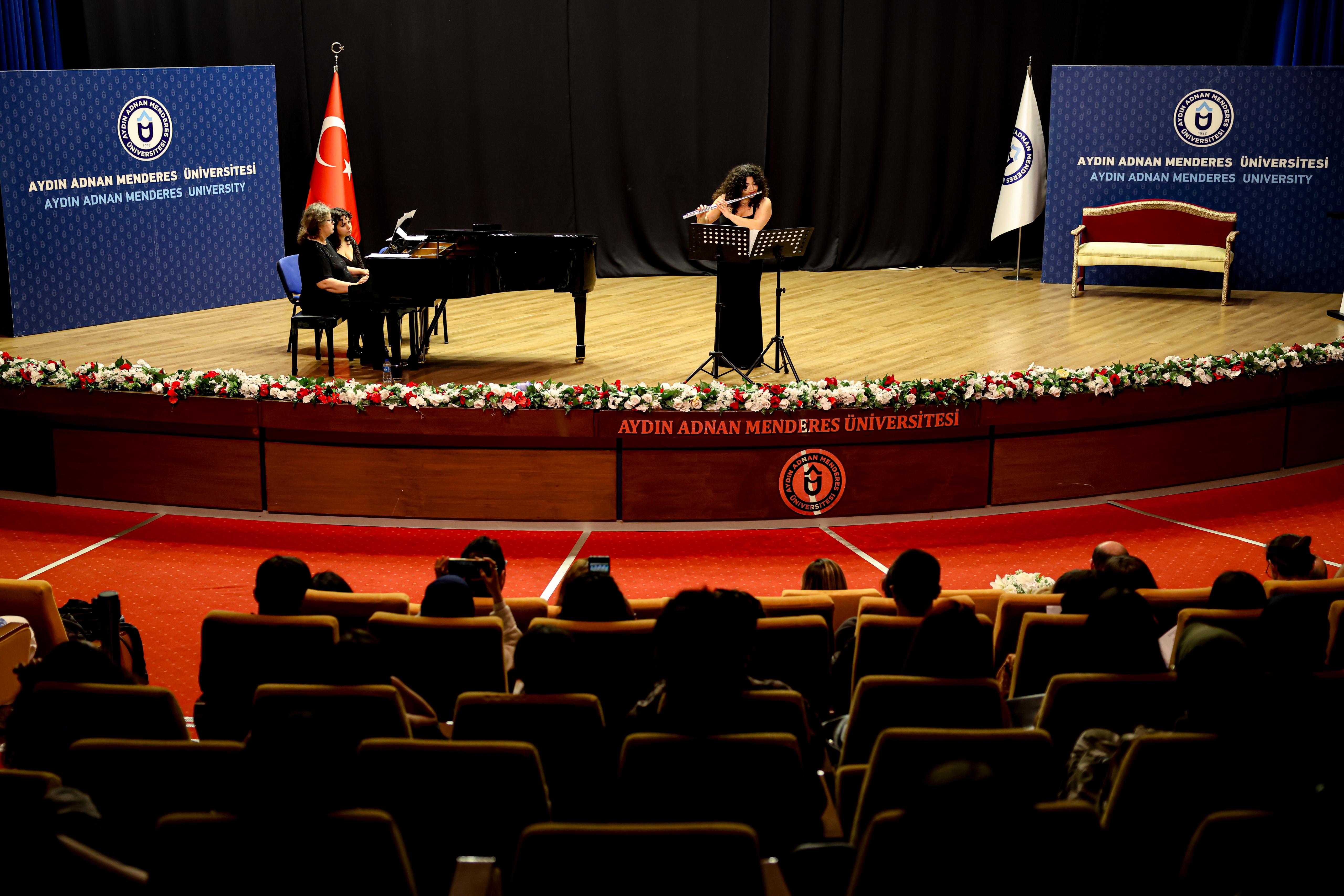 Şan, Flüt ve Piyano Öğrenci Konseri” Büyük Beğeni Topladı