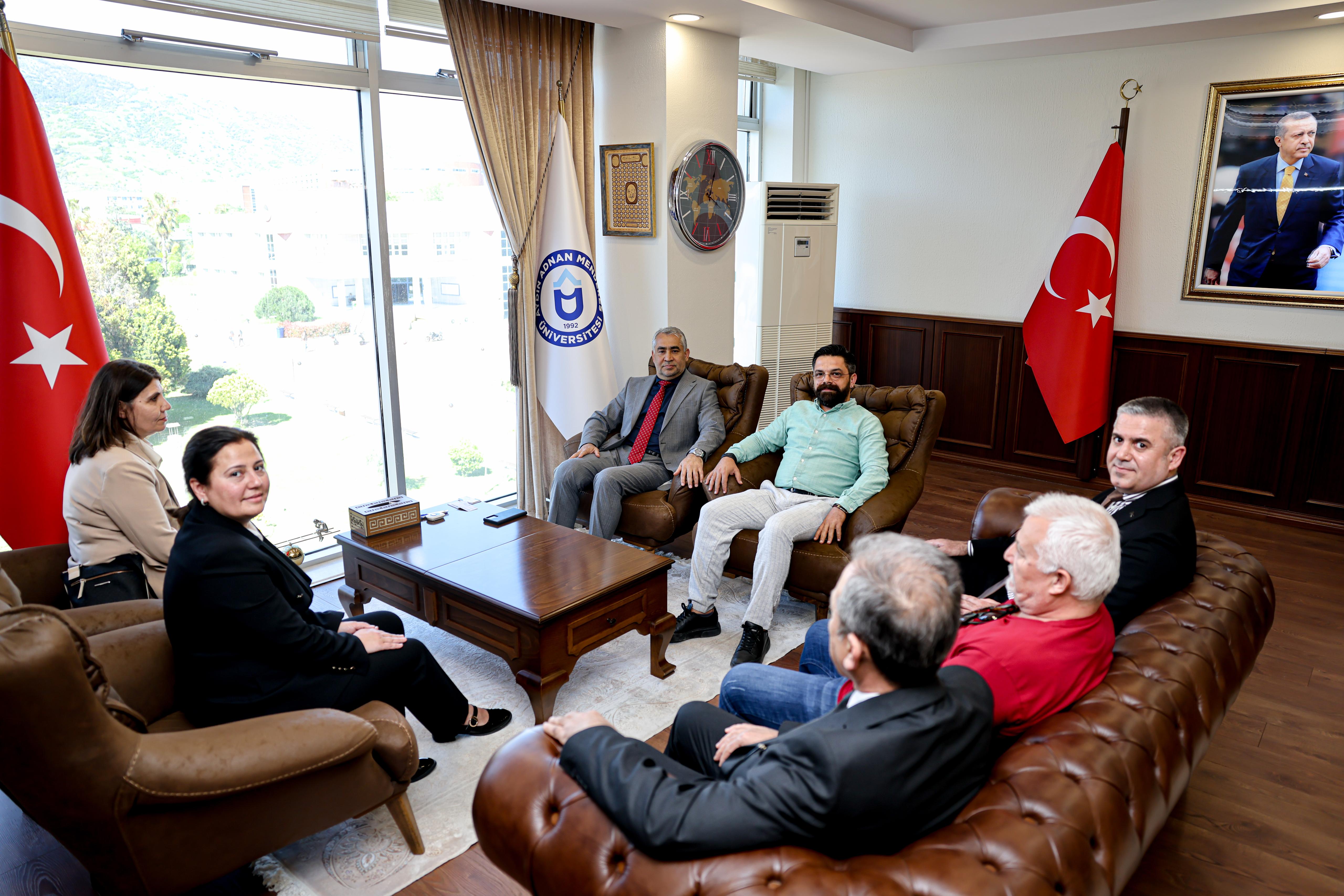 Üniversitemiz Merkez Araştırma Laboratuvarına Genetik Analiz Cihazı Bağışı